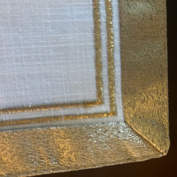 NWT Hillcrest Embroidered Place Mats Table Linens Set of 4 - Picture 7 of 13